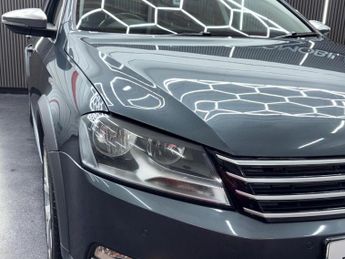 VOLKSWAGEN PASSAT 2.0 TDI BlueMotion Tech Alltrack DSG 4Motion Euro 5 (s/s) 5dr