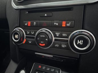 LAND ROVER DISCOVERY 4 3.0 SD V6 HSE Luxury