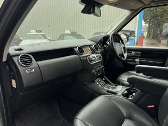 LAND ROVER DISCOVERY 4 3.0 SD V6 HSE Luxury