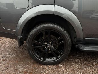 LAND ROVER DISCOVERY 4 3.0 SD V6 HSE Luxury