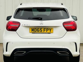MERCEDES-BENZ A CLASS 2.1 A200d AMG Line (Premium) 7G-DCT Euro 6 (s/s) 5dr