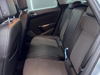 VAUXHALL ASTRA 1.7 CDTi ecoFLEX SE Sports Tourer Euro 5 5dr