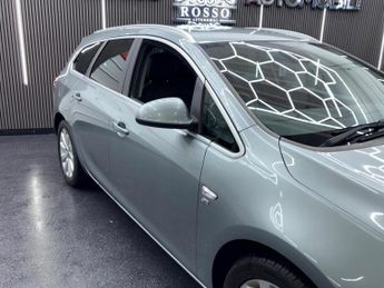 VAUXHALL ASTRA 1.7 CDTi ecoFLEX SE Sports Tourer Euro 5 5dr