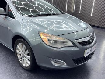 VAUXHALL ASTRA 1.7 CDTi ecoFLEX SE Sports Tourer Euro 5 5dr