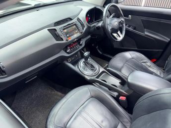 KIA SPORTAGE 2.0 CRDi KX-3 Auto AWD Euro 5 5dr