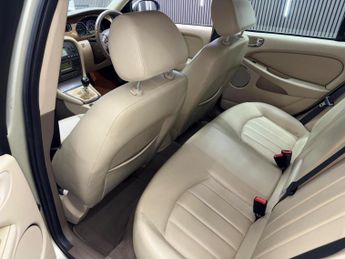 JAGUAR X-TYPE 2.0D S 5dr