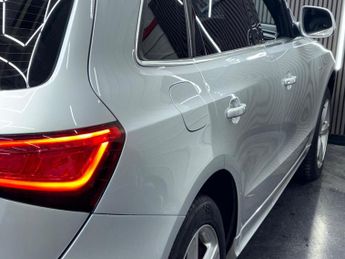 AUDI Q5 2.0 TDI S line S Tronic quattro Euro 5 (s/s) 5dr