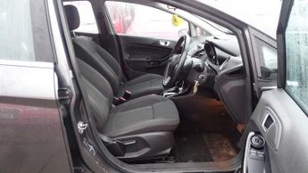 FORD FIESTA 1.0 T EcoBoost Zetec