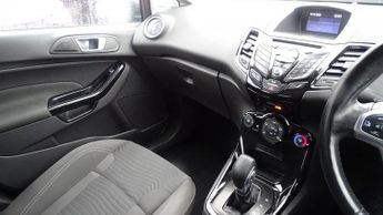FORD FIESTA 1.0 T EcoBoost Zetec