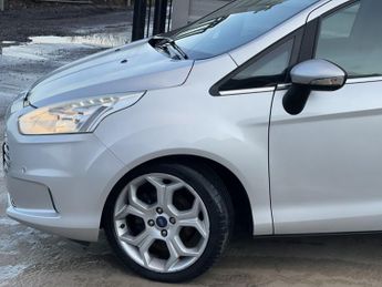 FORD B-MAX 1.6 Titanium X