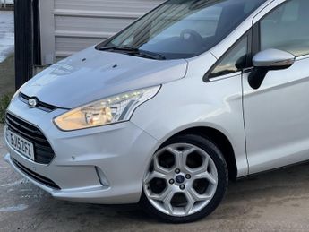 FORD B-MAX 1.6 Titanium X