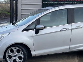 FORD B-MAX 1.6 Titanium X