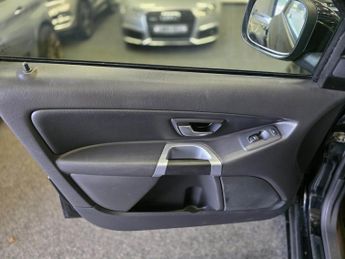 VOLVO XC90 2.4 D5 ES