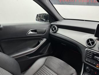 MERCEDES-BENZ GLA CLASS 2.0 GLA250 AMG Line