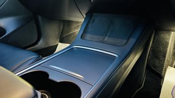 TESLA MODEL 3 (Dual Motor) Long Range