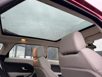 LAND ROVER RANGE ROVER EVOQUE 2.2 SD4 Pure Auto 4WD Euro 5 5dr