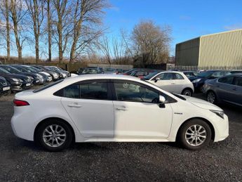 TOYOTA COROLLA 1.8 VVT-h Design CVT Euro 6 (s/s) 4dr