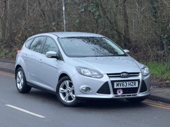 FORD FOCUS 1.6 Zetec Powershift Euro 5 5dr