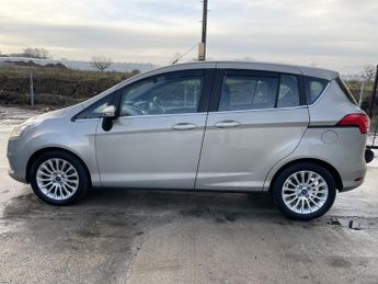 FORD B-MAX 1.6 Titanium