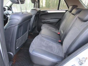 MERCEDES-BENZ M CLASS 3.0 ML350 CDI V6 BlueEfficiency Sport - Superb order