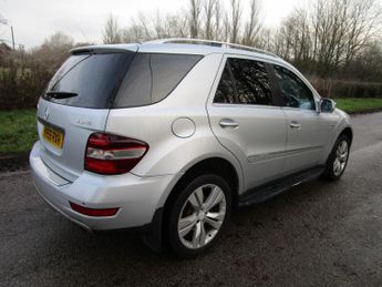 MERCEDES-BENZ M CLASS 3.0 ML350 CDI V6 BlueEfficiency Sport - Superb, SAT NAV, Colour 