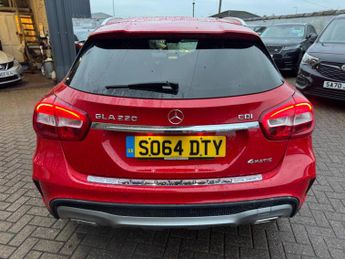 MERCEDES-BENZ GLA 2.1 GLA220 CDI AMG Line 7G-DCT 4MATIC Euro 6 (s/s) 5dr
