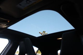 MERCEDES-BENZ A CLASS 1.6 A200 Sport Edition Plus