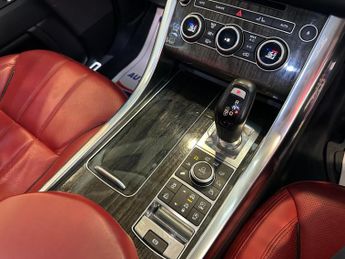 LAND ROVER RANGE ROVER SPORT 3.0 SD V6 HSE Dynamic