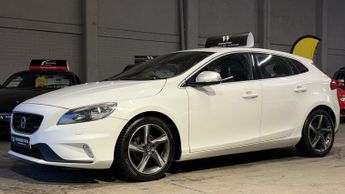 Volvo V40 1.6 D2 R-Design Diesel White 5dr HEATED SEATS+LOWTAX+13 STAMPS