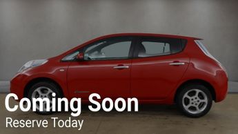NISSAN LEAF 24kWh Acenta Automatic Electric Red 5dr LOWTAX+SATNAV+8 STAMPS