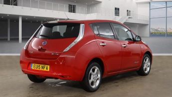 NISSAN LEAF 24kWh Acenta Automatic Electric Red 5dr LOWTAX+SATNAV+8 STAMPS