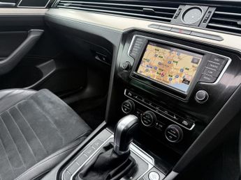 VOLKSWAGEN PASSAT 2.0 TDI BlueMotion Tech GT