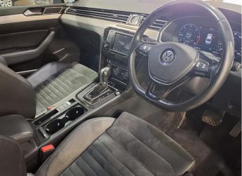 VOLKSWAGEN PASSAT 2.0 TDI BlueMotion Tech GT