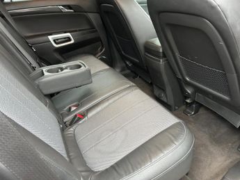 VAUXHALL ANTARA 2.2 CDTi Exclusiv