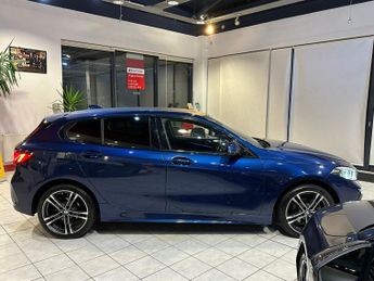 BMW 1 SERIES 1.5 118i Sport