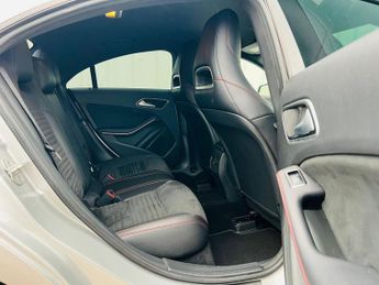 MERCEDES-BENZ CLA 1.6 CLA180 AMG Sport Coupe 7G-DCT Euro 6 (s/s) 4dr