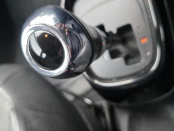 TOYOTA AYGO 1.0 VVT-i x-pression