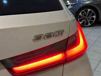 BMW 3 SERIES 2.0 320i M Sport Touring