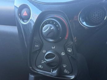 CITROEN C1 1.0 VTi Flair