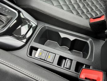 VOLKSWAGEN T-ROC 1.5 TSI EVO R-Line