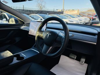 TESLA MODEL 3 (Dual Motor) Long Range