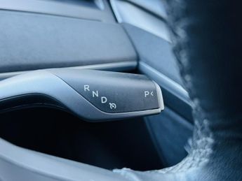 TESLA MODEL 3 (Dual Motor) Long Range