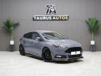 Ford Focus 2.0T EcoBoost ST-3 Euro 6 (s/s) 5dr