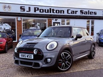 MINI Hatch 2.0 Challenge 210