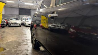 NISSAN LEAF 24kWh Tekna Electric Automatic Black 5dr LOW TAX+LEATHER+SATNAV