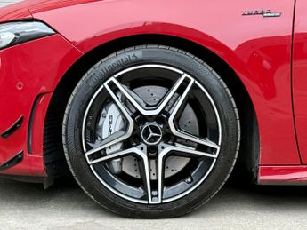 MERCEDES-BENZ A CLASS 2.0 A35 AMG