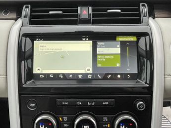 LAND ROVER DISCOVERY 3.0 SD V6 HSE