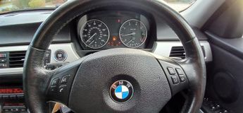 BMW 3 SERIES 2.0 318i SE Saloon