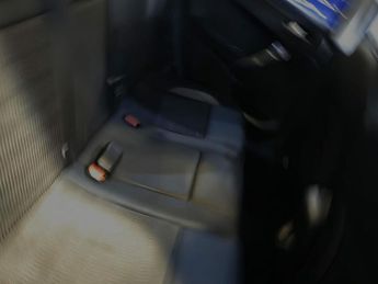 PEUGEOT 2008 1.6 e-HDi Allure (MB)