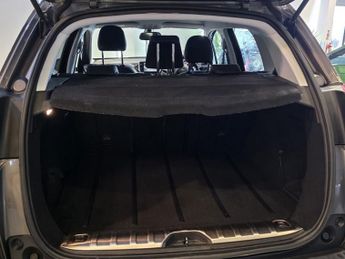 PEUGEOT 2008 1.6 e-HDi Allure (MB)